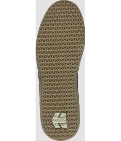 ETNIES SEMENUK PRO CEMENT...